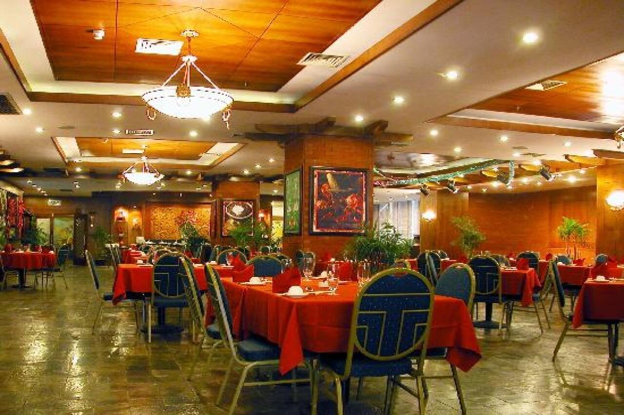 Garden City Hotel Chengdu Esterno foto